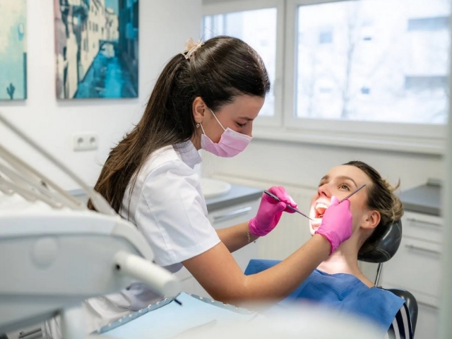 Profesionalno izbjeljivanje zubi 